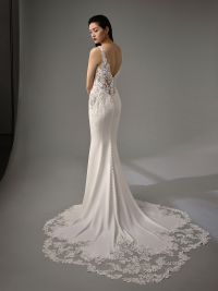 Blue by Enzoani - MK Brautmode Berlin